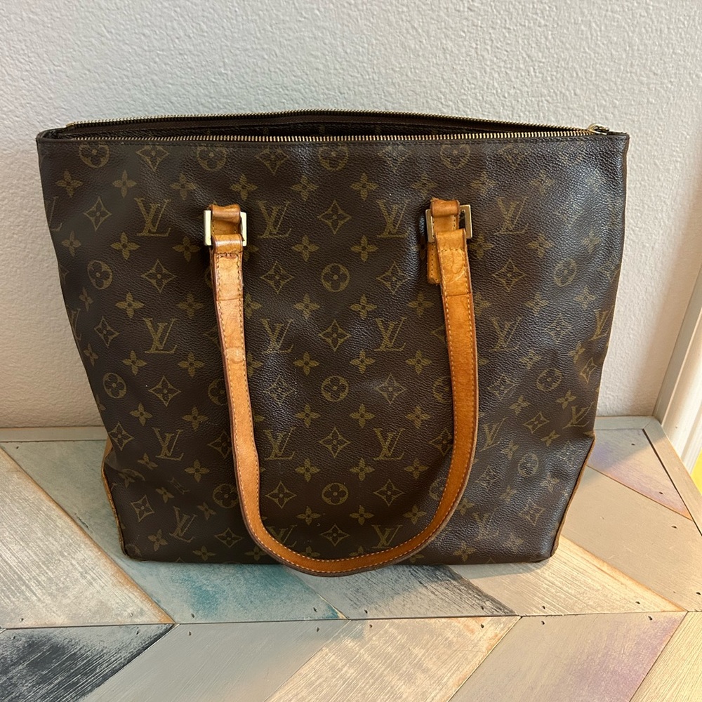 Authentic Vintage Louis Vuitton Cabas Mezzo